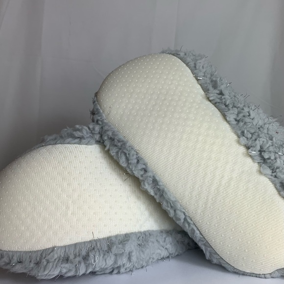 NWT-the Cozy Corner Sherpa Booties - Size Large/XL - Picture 3 of 3